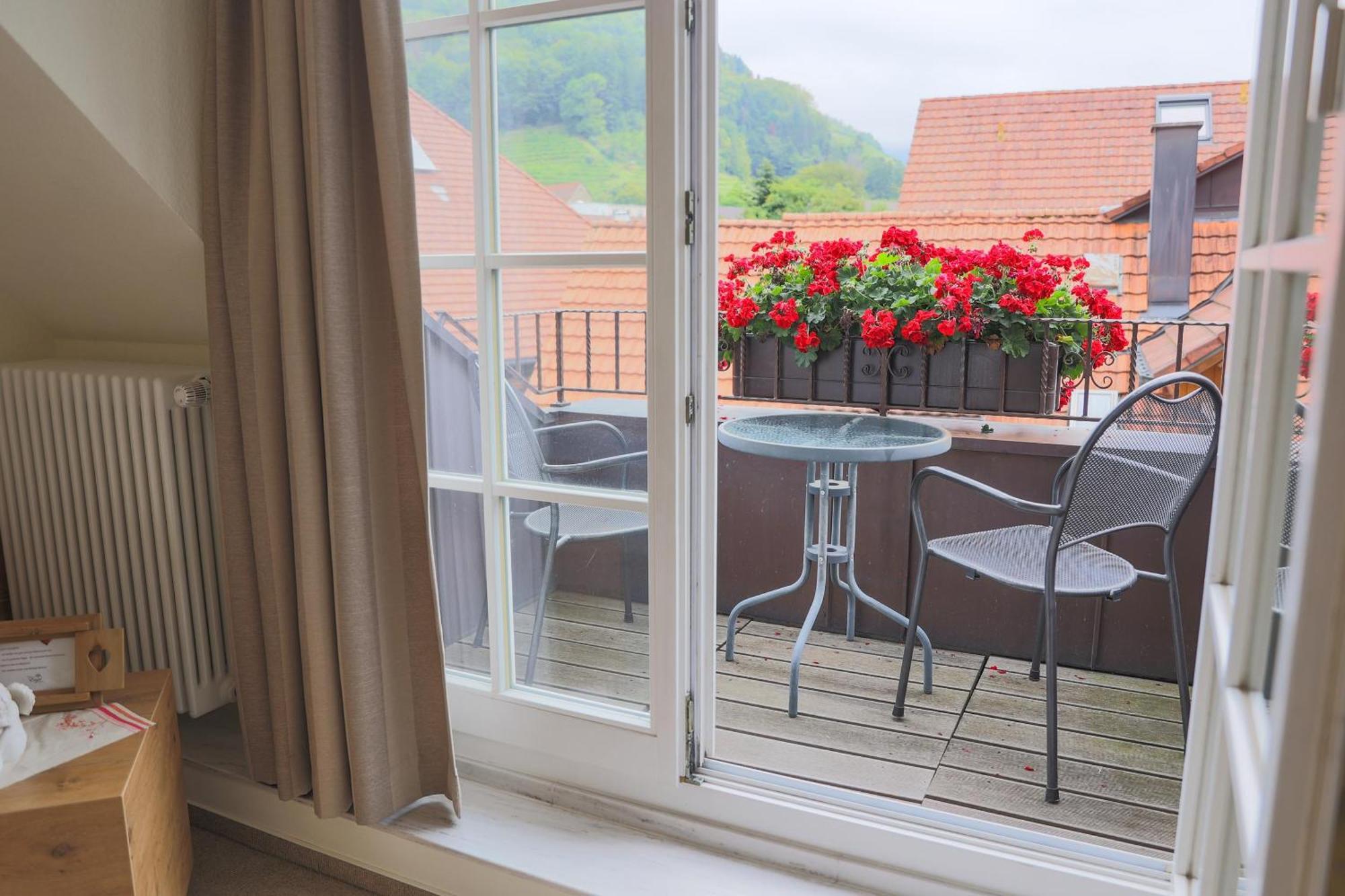 Hotel-Gasthaus Goldener Engel Glottertal Luaran gambar